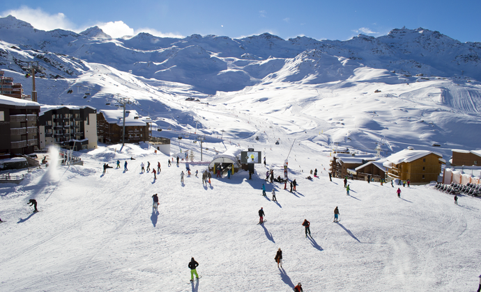 5 Best Ski Resorts in Canada 2023-2024
