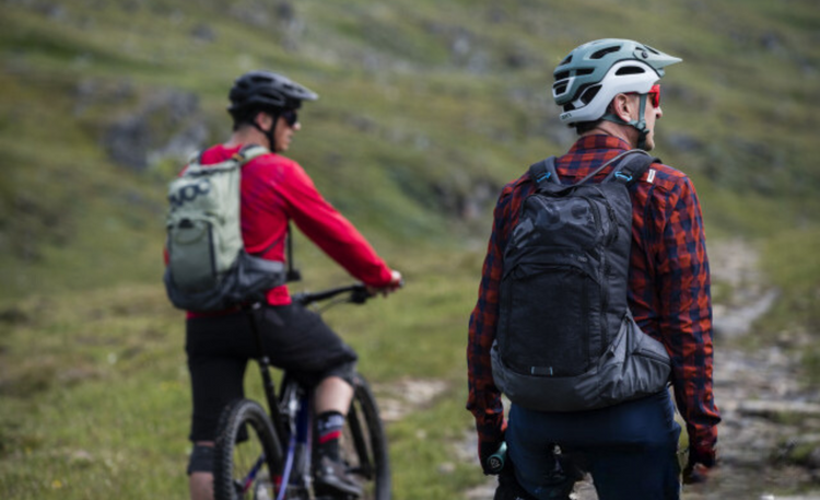 6 in 1 leather backpack The Convertible