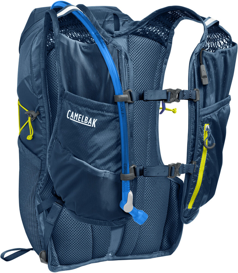 Load image into Gallery viewer, Camelbak OCTANE 18
