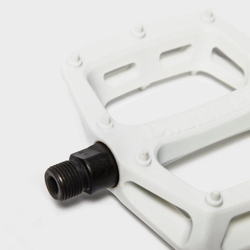 Chargez l&#39;image dans la visionneuse de la galerie, DMR V6 Pedals, 9/16&quot; Plastic Platform White - RACKTRENDZ
