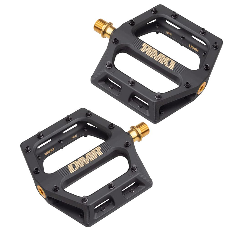 Chargez l&#39;image dans la visionneuse de la galerie, DMR Vault Mag Silver Titanium Pedals 9/16 Inch - Black/Gold Vault-MAG-C-SL-K - RACKTRENDZ
