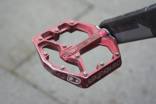 PÉDALE CRNKBRO STAMP7 LRG ROUGE