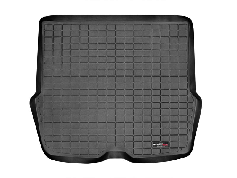 Chargez l'image dans la visionneuse de la galerie, WeatherTech CargoLiner for 2000-2007 Ford Focus - Trunk - Black
