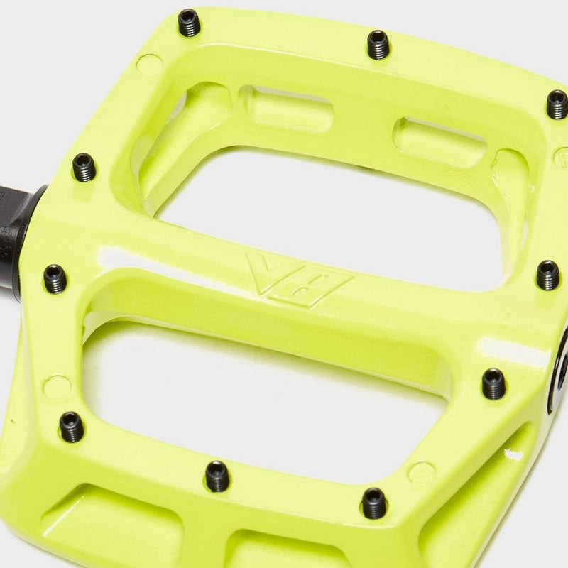 Chargez l&#39;image dans la visionneuse de la galerie, DMR V8 Pedal LEM Lime Flat Pedal - RACKTRENDZ
