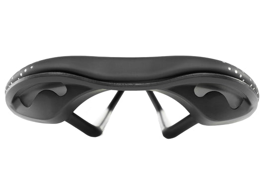 WTB Gravelier Medium Carbon Black Saddle - RACKTRENDZ