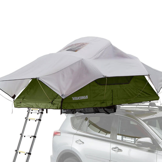 Tente de camping sur le toit Yakima SkyRise Medium en nylon pour 3 personnes avec échelle, vert