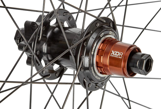 Stans No Tubes, Flow MK4, Wheel, Rear, 27.5'' / 584, Holes: 32, 12mm TA, 148mm, Disc is 6-Bolt, SRAM XD-R - RACKTRENDZ