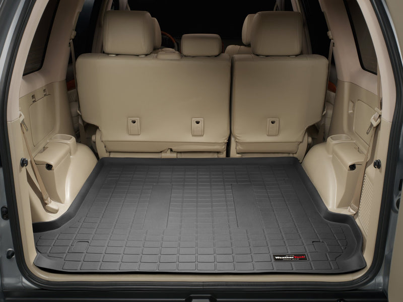 Chargez l'image dans la visionneuse de la galerie, WeatherTech CargoLiner for 2003-2009 Lexus GX - 2nd Row - Black

