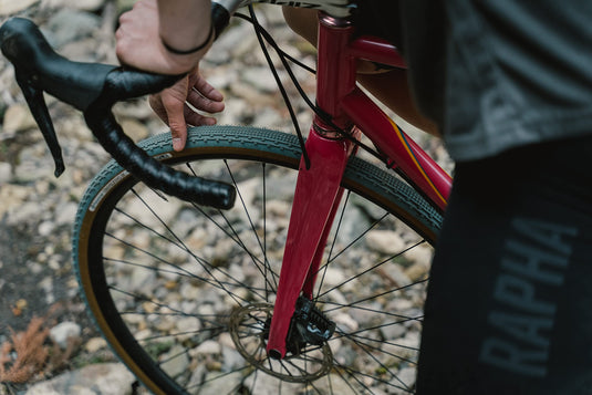 GravelKing SK Limited 2022 Folding Gravel Tires 700x32C Astral Blue/Brown - RACKTRENDZ