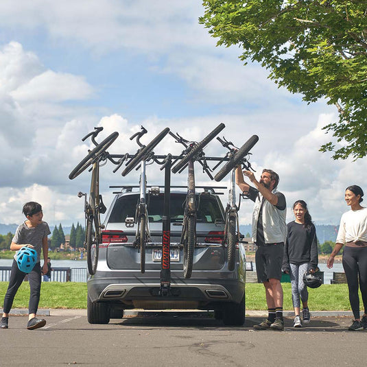 Porte-vélos à suspension verticale Yakima HangTight 6 pour récepteurs d'attelage de 2 pouces