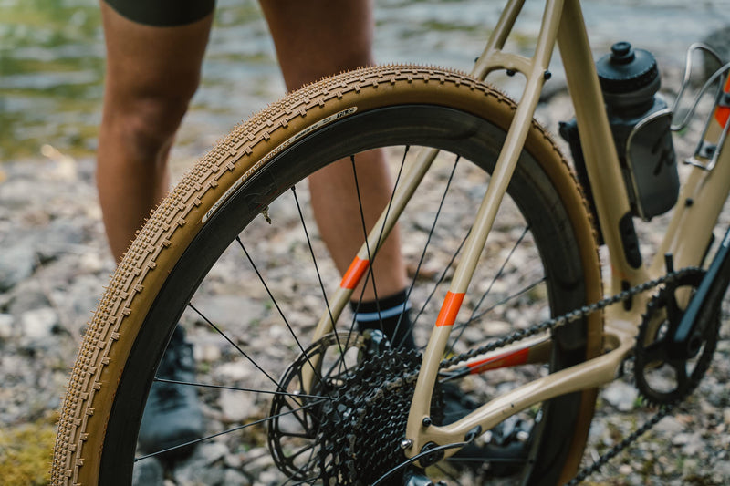 Load image into Gallery viewer, GravelKing SK Limited 2022 Folding Gravel Tires 700x38C Ginger/Brown - RACKTRENDZ
