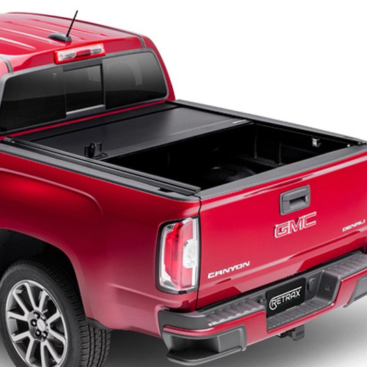 Retrax® • 60861 • RetraxONE MX • Hard Retractable Manual Tonneau Cover • Toyota Tundra 5'6" without side storage box &amp; with deck rail system 23 - RACKTRENDZ