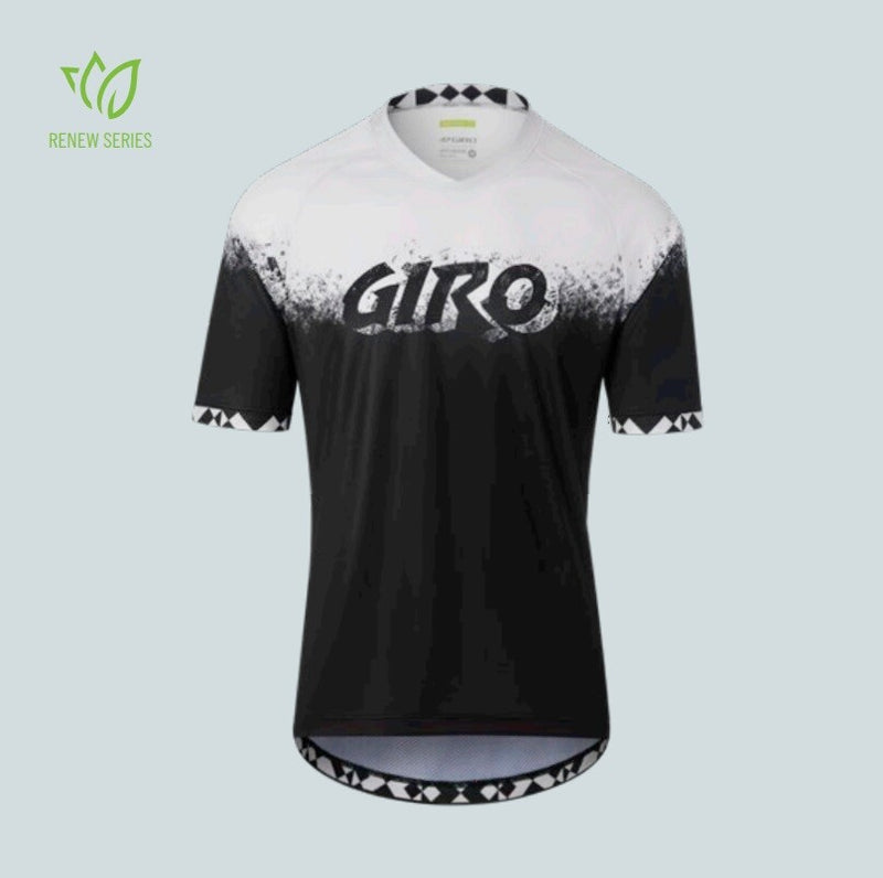 Load image into Gallery viewer, Giro M ROUST JERSEY
